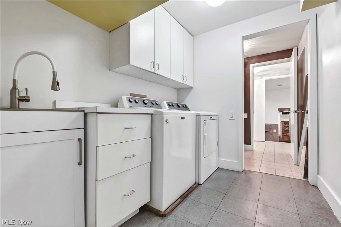 2043 Random Road, Unit 303 Cleveland, OH 44106 - Photo 32 of 50 Gallery Image 32