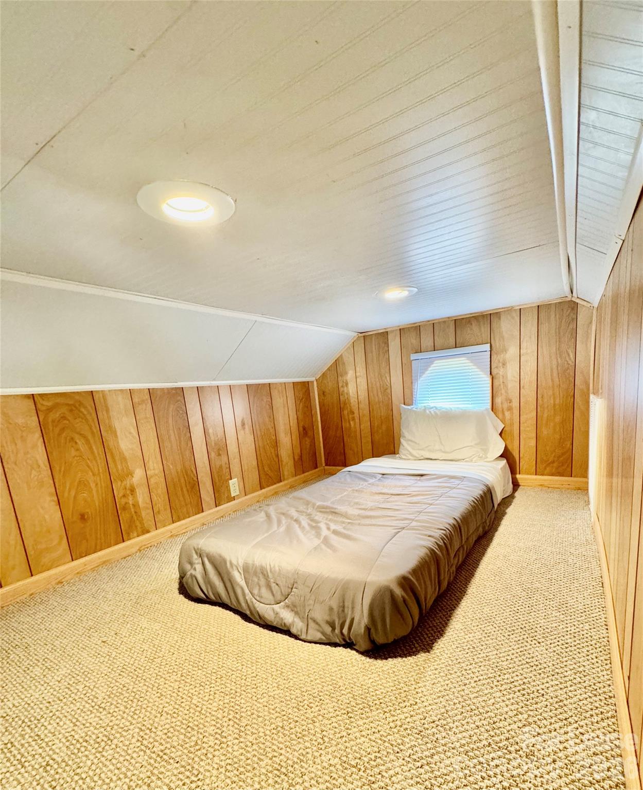 188 Uptons Landing Road Marion, NC 28752 - Photo 10 of 22 Gallery Image 10