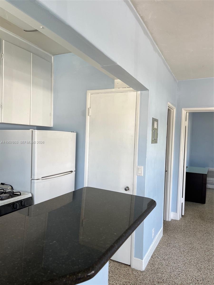 1006 Casuarina Road, Unit 12 Delray Beach, FL 33483 - Photo 10 of 11