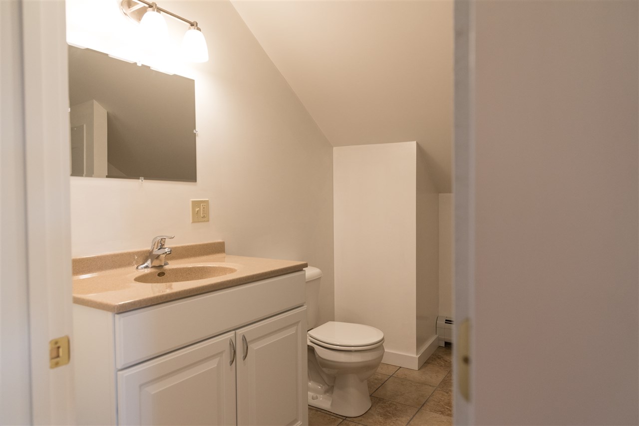 1044 Lapland Road Waterville, VT 05492 - Photo 17 of 40