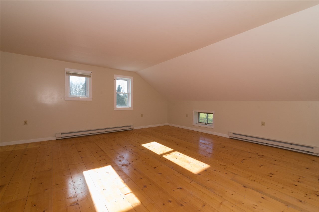 1044 Lapland Road Waterville, VT 05492 - Photo 19 of 40