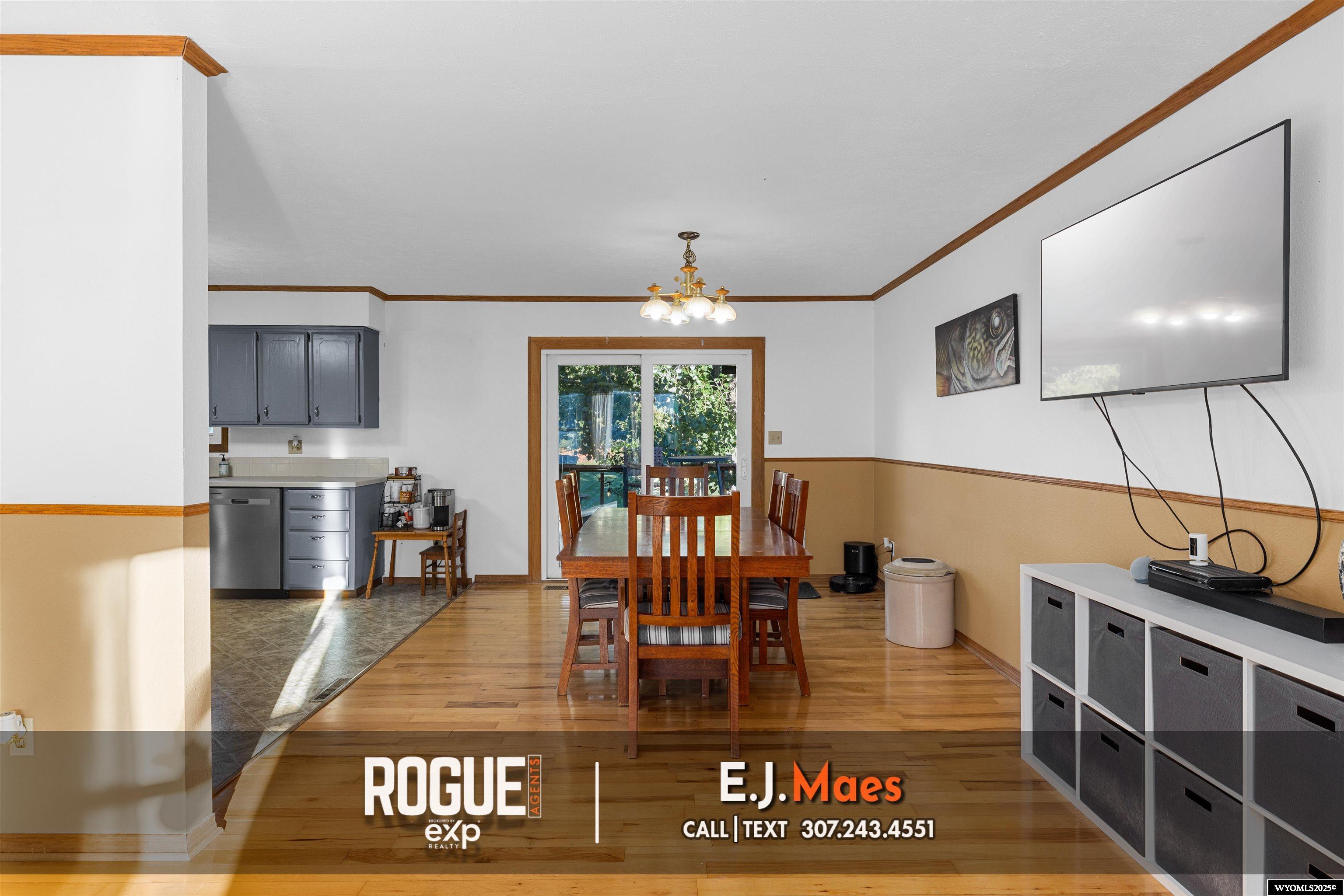 2019 North Yellow Creek Road Casper, WY 82604 - Photo 13 of 49