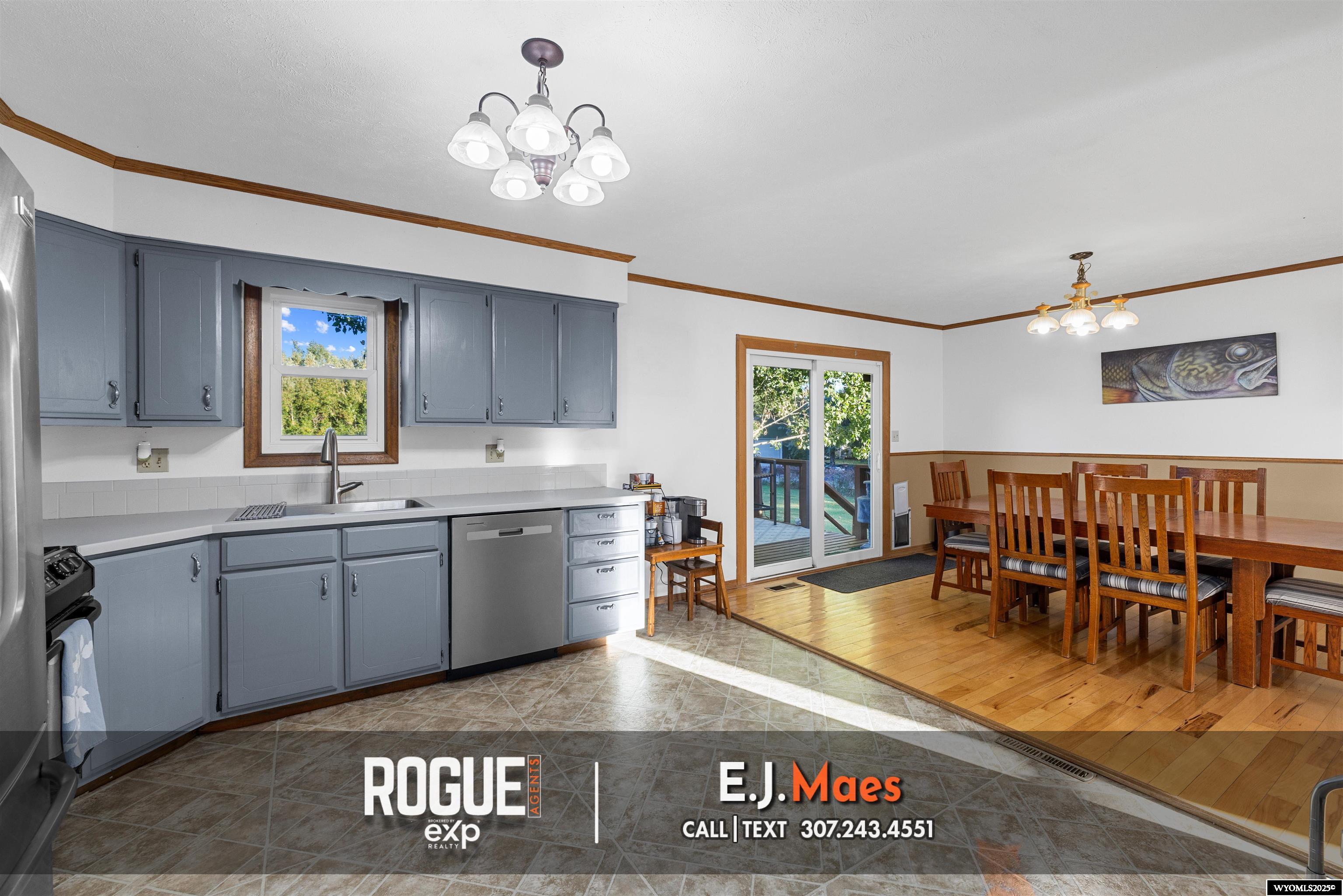 2019 North Yellow Creek Road Casper, WY 82604 - Photo 17 of 49