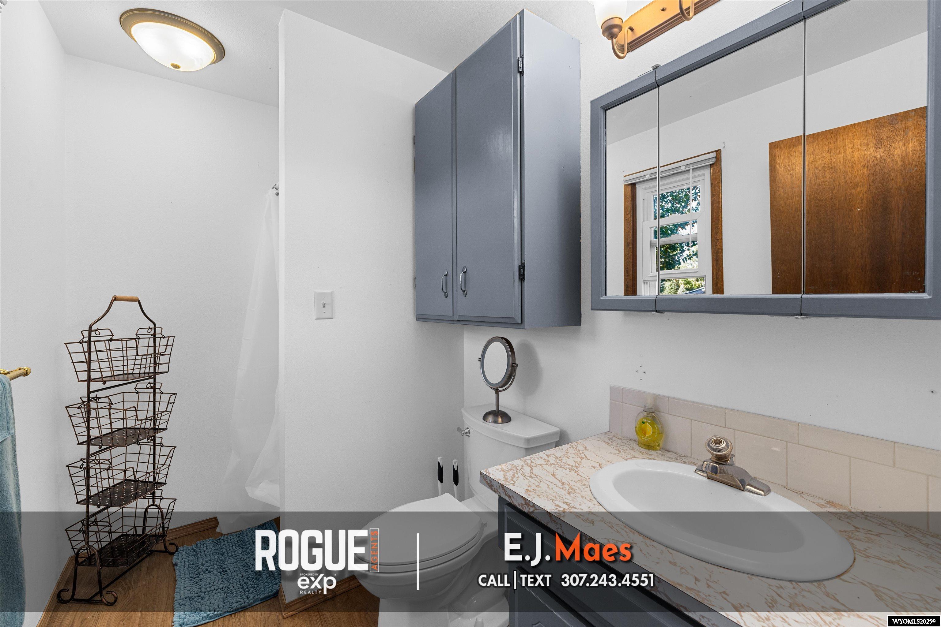 2019 North Yellow Creek Road Casper, WY 82604 - Photo 22 of 49