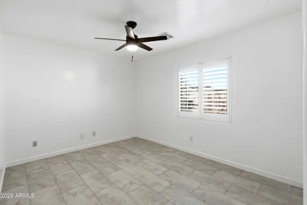 $389,500 | 7527 South 13th Place, Phoenix, AZ 85042