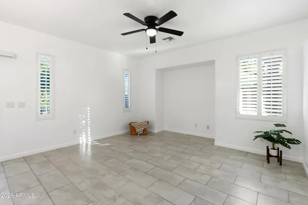 $389,500 | 7527 South 13th Place, Phoenix, AZ 85042