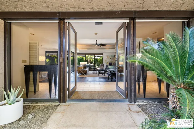 $1,595,000 | 40675 East Thunderbird Terrace, Rancho Mirage, CA 92270