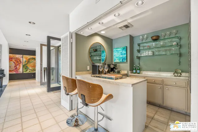 $1,595,000 | 40675 East Thunderbird Terrace, Rancho Mirage, CA 92270