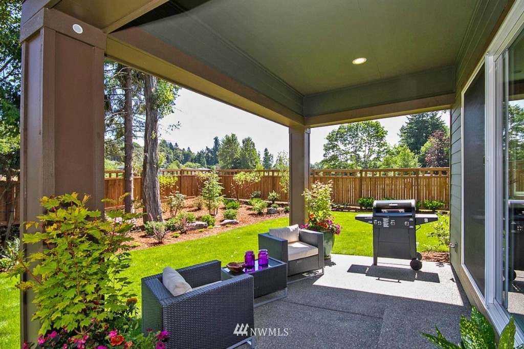 15020 101st Place Northeast Bothell, WA 98011 - Photo 15 of 15 Gallery Image 15