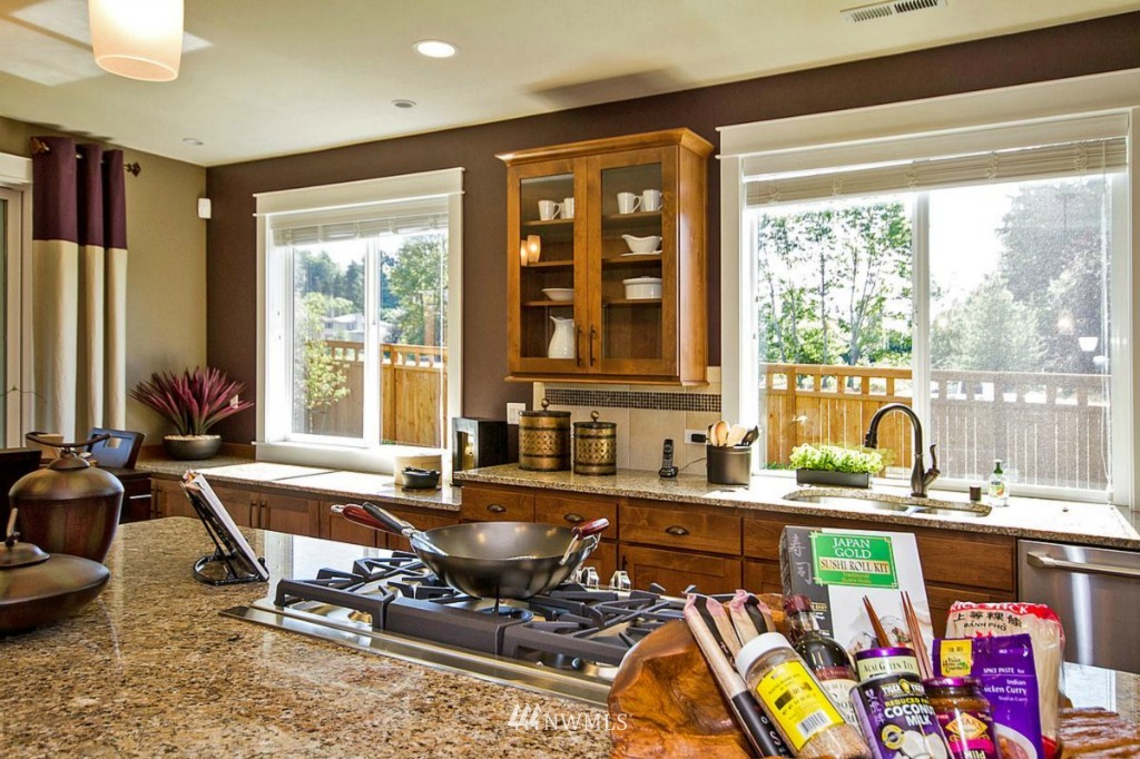 15020 101st Place Northeast Bothell, WA 98011 - Photo 8 of 15 Gallery Image 8