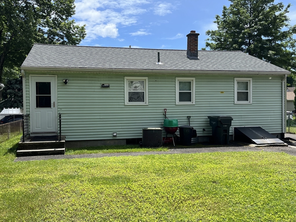 100 Rowland Street Springfield, MA 01107 - Photo 2 of 14 Gallery Image 2