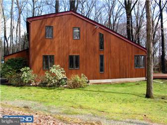 310 Cherry Hill Road Princeton, NJ 08540 - Photo 5 of 8 Exterior Side