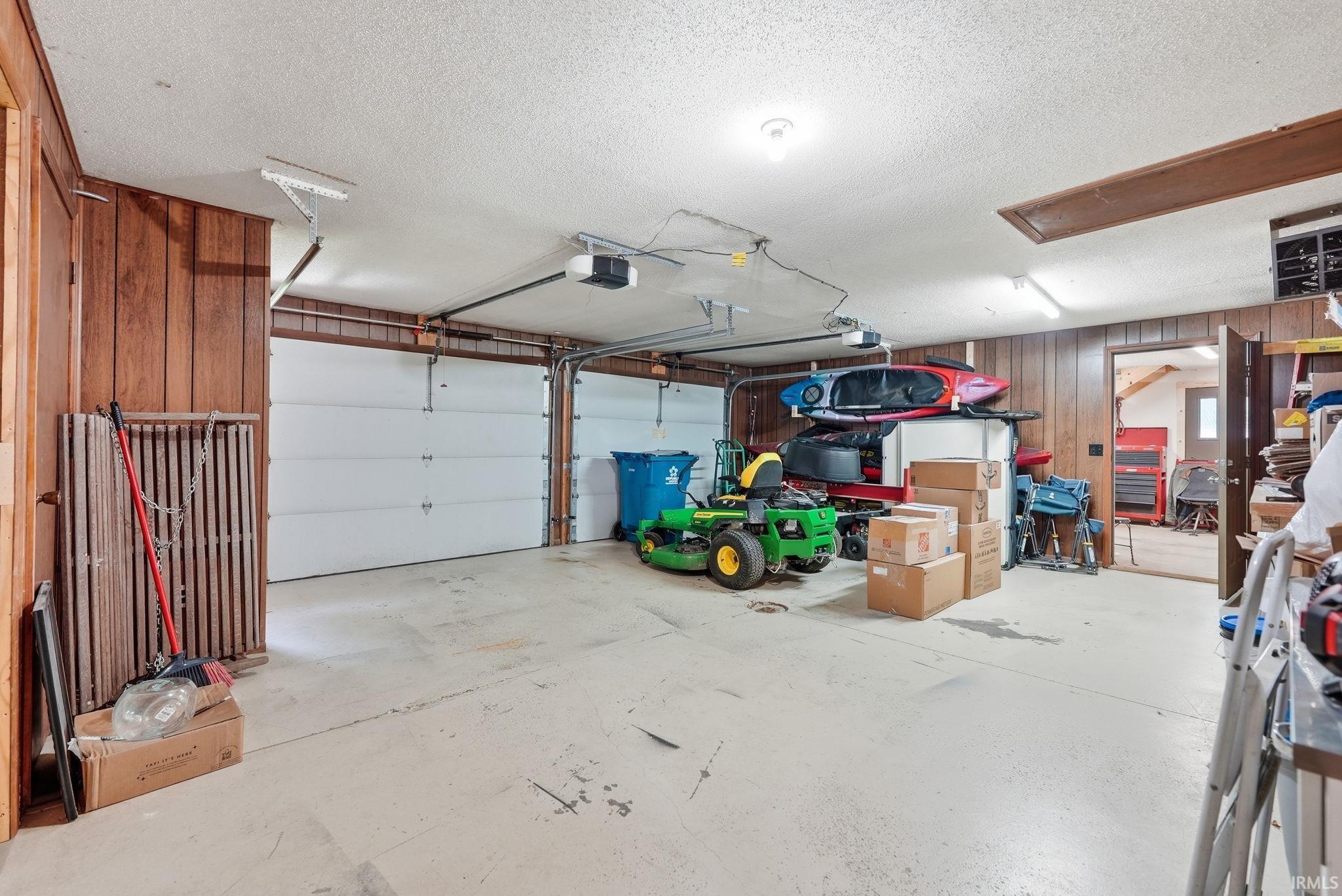 7018 Kings Row Woodburn, IN 46797 - Photo 20 of 39