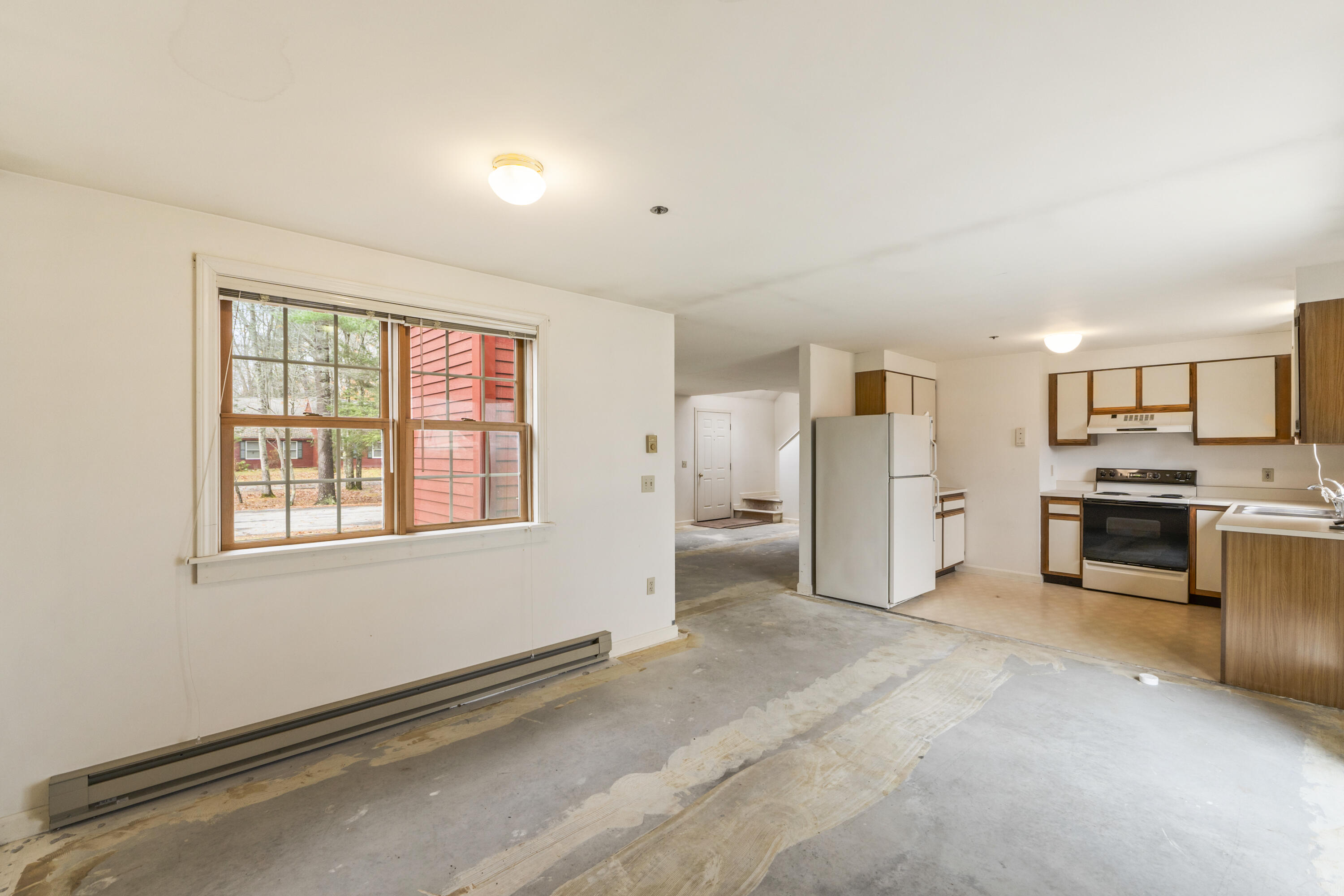 81 Willow Grove Road, Unit 81 Brunswick, ME 04011 - Photo 16 of 45 81 Willow Grove Rd_111