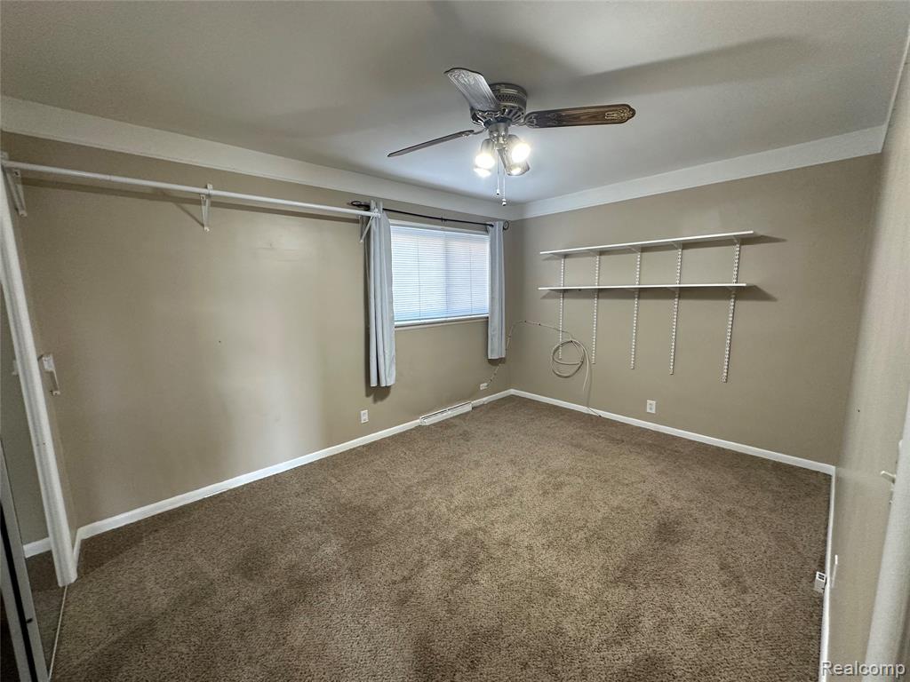 12056 East Hemingway Redford, MI 48239 - Photo 7 of 22