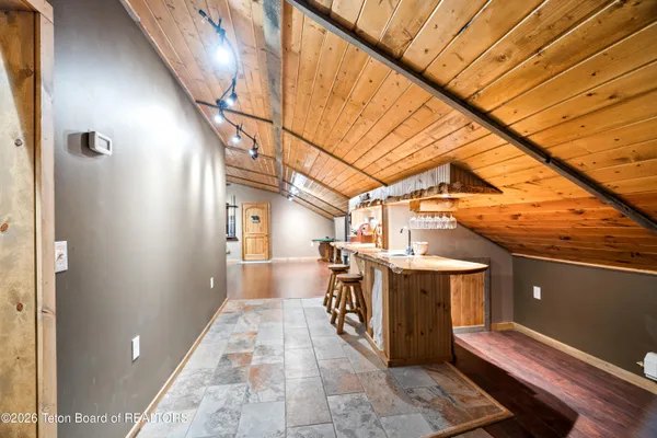 $1,400,000 | 9 B South Riverton Street, Dubois, WY 82513