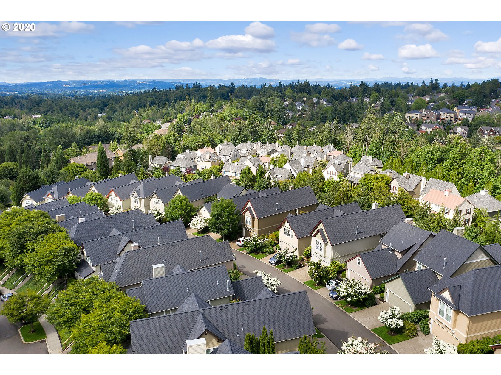 2438 Northwest Miller Road, Unit 13 Portland, OR 97229 - Photo 26 of 32
