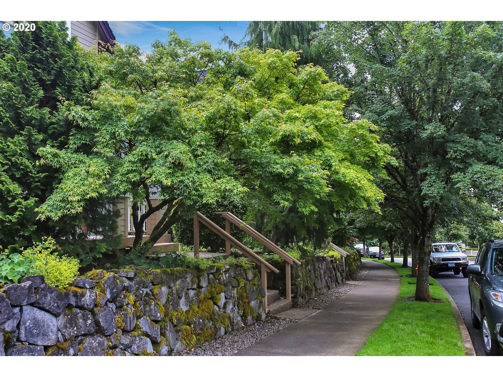 2438 Northwest Miller Road, Unit 13 Portland, OR 97229 - Photo 27 of 32