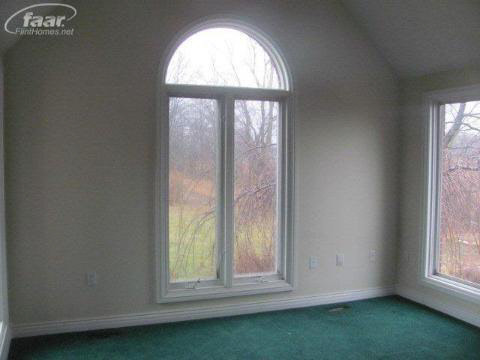8041 Coldwater Road Flushing, MI 48433 - Photo 10 of 15 20208885-9.JPG