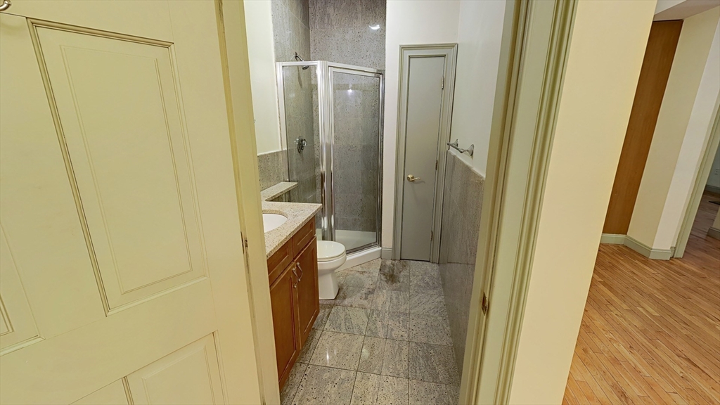 531 Newbury Street, Unit 1 Boston, MA 02215 - Photo 8 of 10