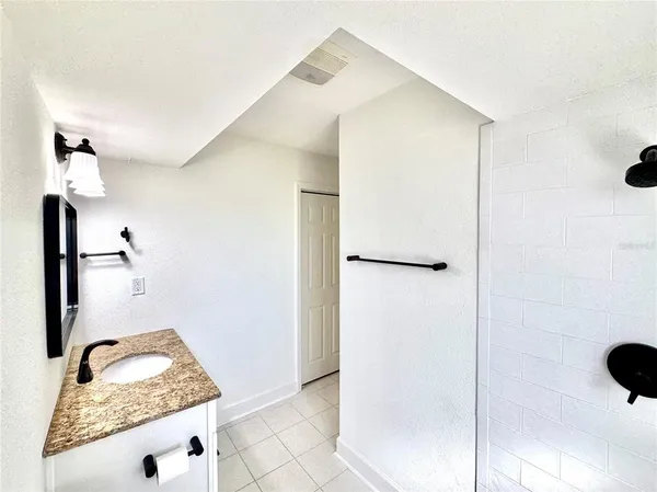 $199,900 | 11205 West Bayshore Drive, Crystal River, FL 34429