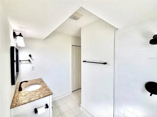 $239,900 | 11205 West Bayshore Drive, Crystal River, FL 34429