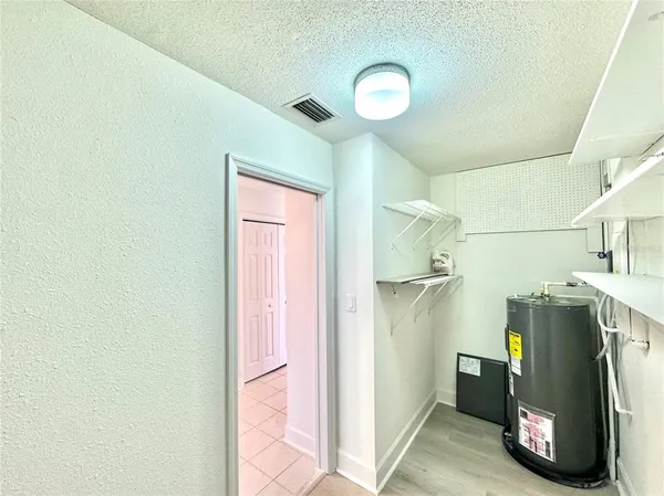 $199,900 | 11205 West Bayshore Drive, Crystal River, FL 34429