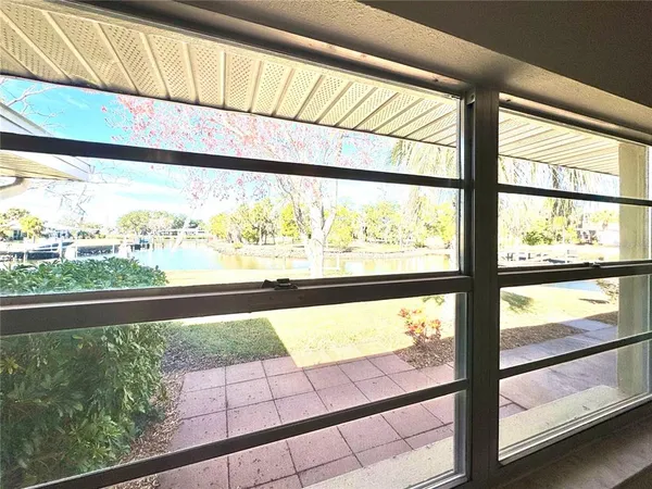 $199,900 | 11205 West Bayshore Drive, Crystal River, FL 34429