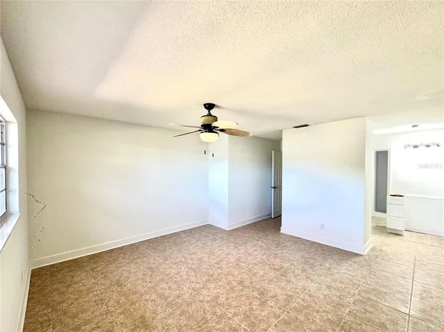 $239,900 | 11205 West Bayshore Drive, Crystal River, FL 34429