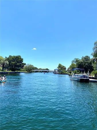 $199,900 | 11205 West Bayshore Drive, Crystal River, FL 34429