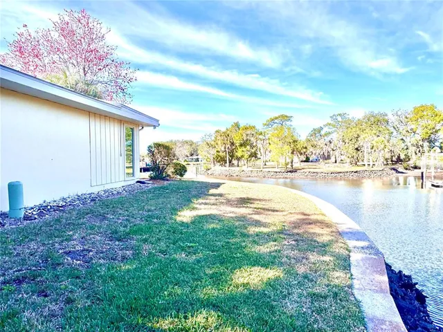 $239,900 | 11205 West Bayshore Drive, Crystal River, FL 34429