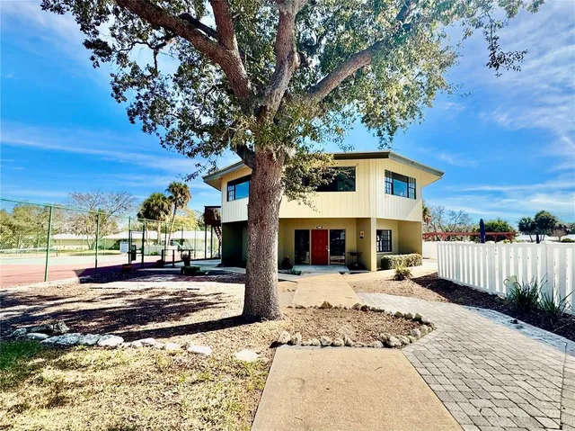 $239,900 | 11205 West Bayshore Drive, Crystal River, FL 34429