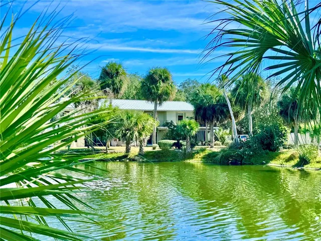 $239,900 | 11205 West Bayshore Drive, Crystal River, FL 34429