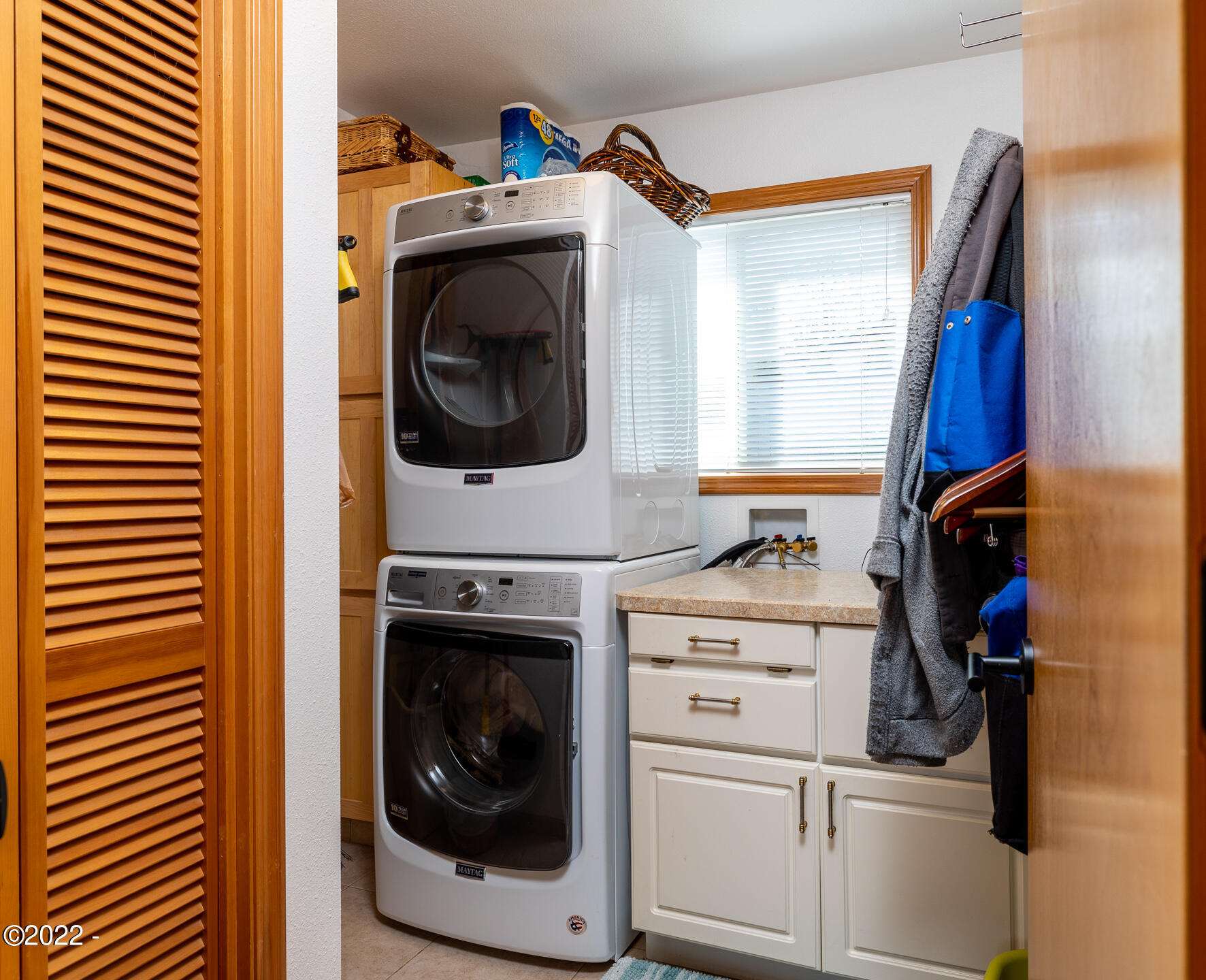 3098 Northeast Johns Loop Neotsu, OR 97364 - Photo 23 of 35 Utility Room