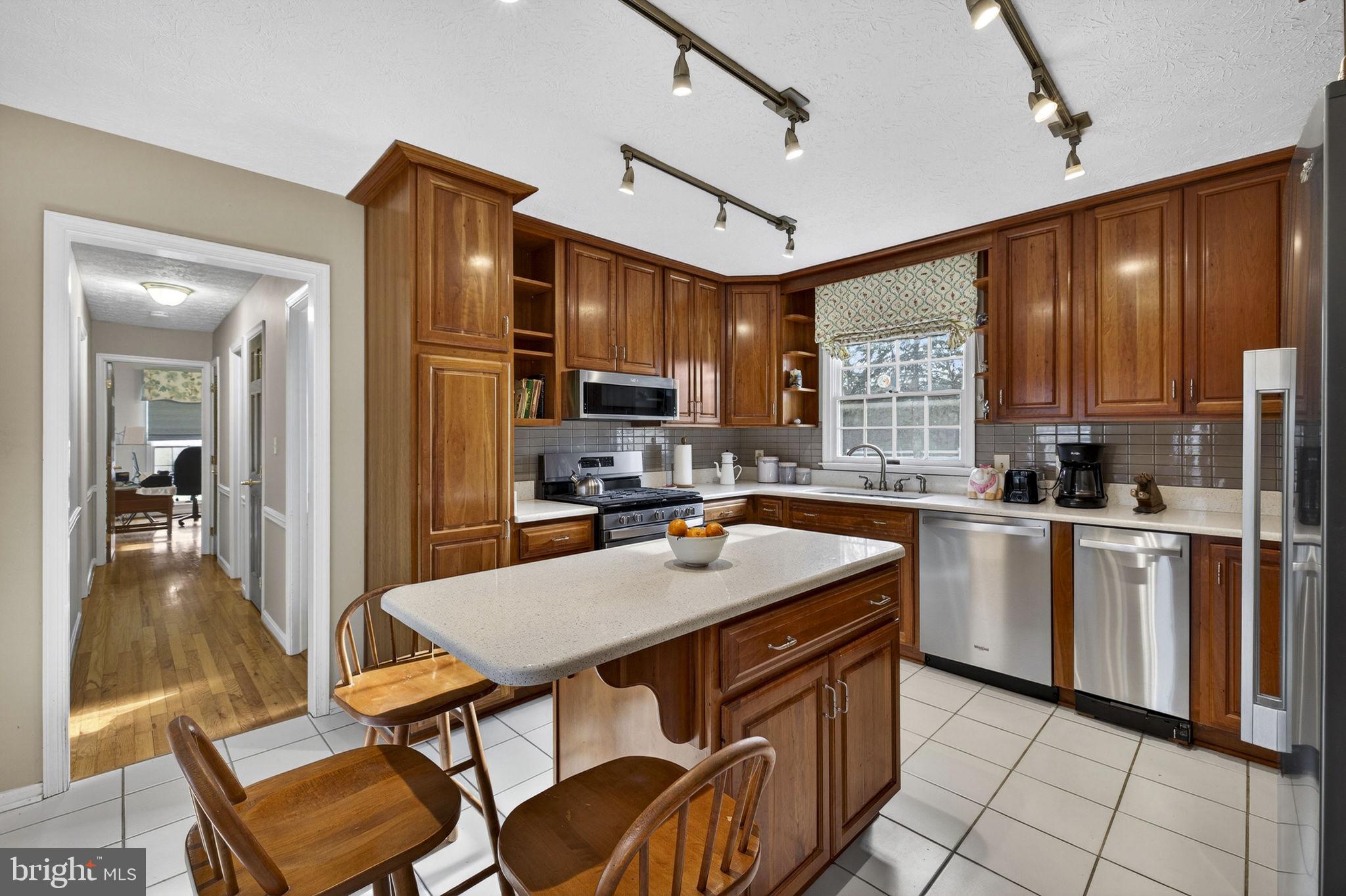 456 Marple Road Winchester, VA 22603 - Photo 23 of 84 Kitchen