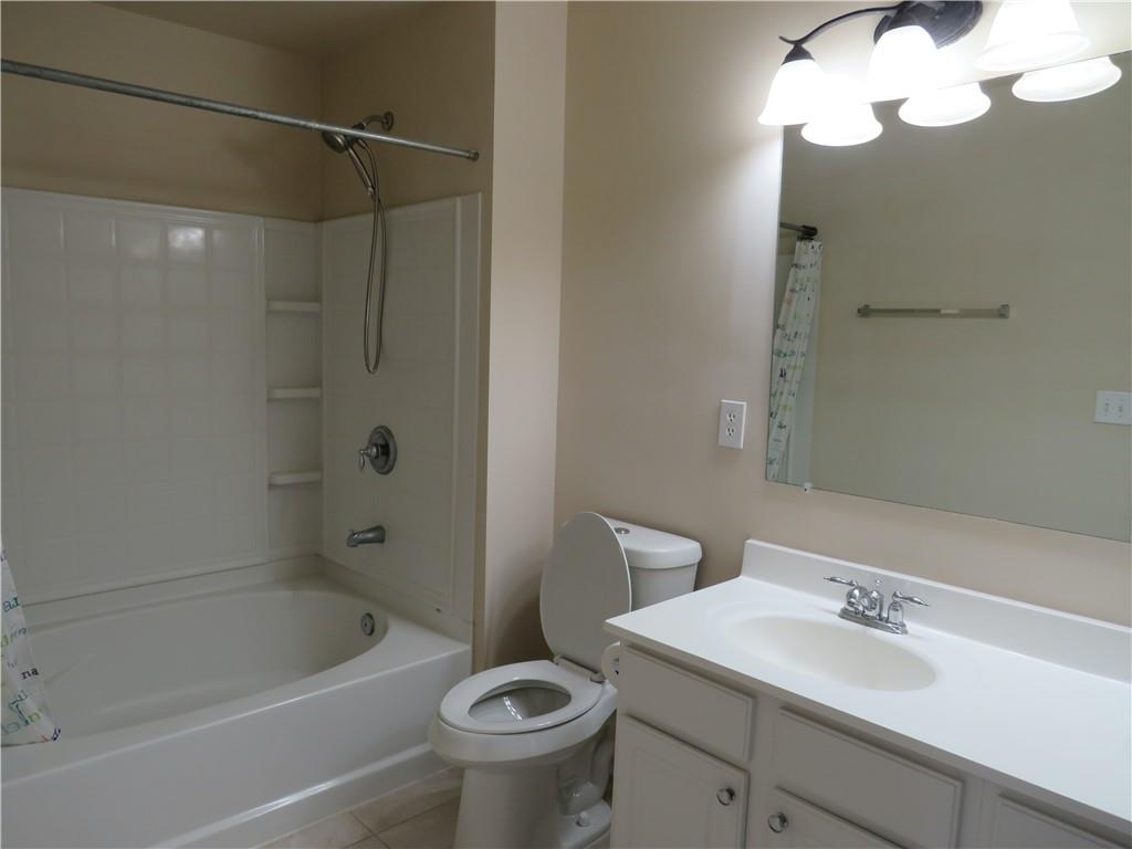 2240 Landing Ridge Drive, Unit 61 Duluth, GA 30097 - Photo 5 of 11