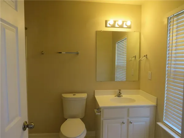 $2,250 | 2240 Landing Ridge Drive, Unit 61, Duluth, GA 30097