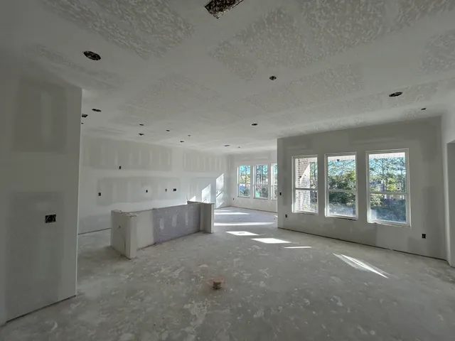 $405,950 | 4781 Red Oak Drive, Milton, FL 32583