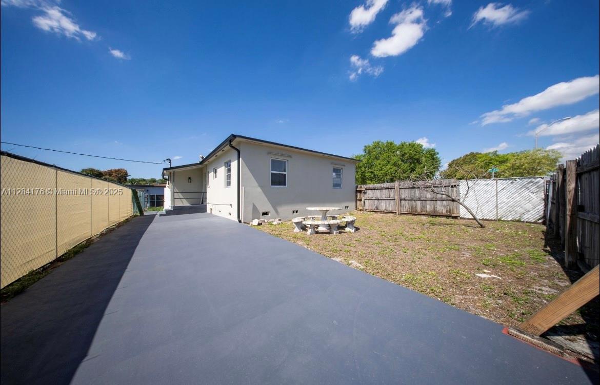 782 East 37th Street Hialeah, FL 33013 - Photo 20 of 46 a house view with a outdoor space