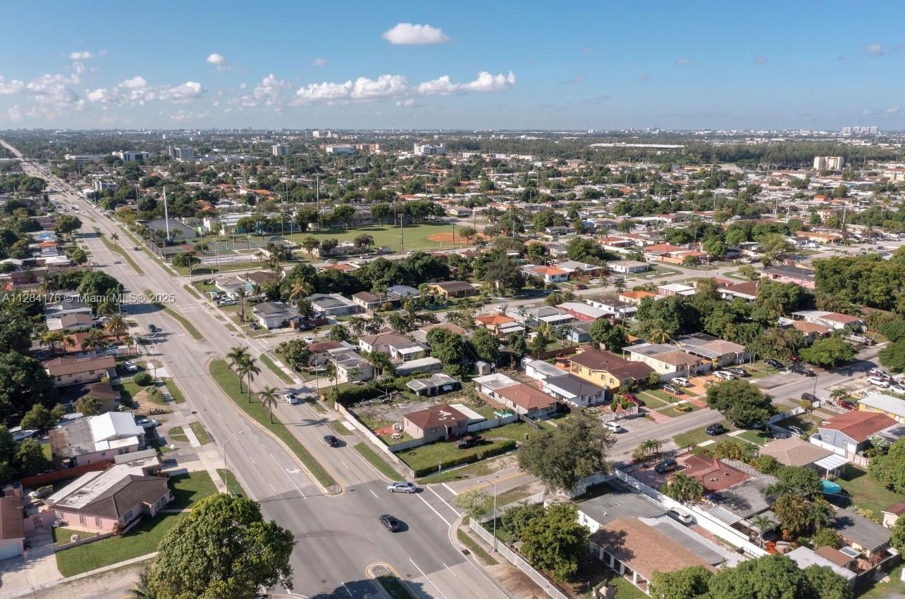 782 East 37th Street Hialeah, FL 33013 - Photo 43 of 46 an aerial view of a city