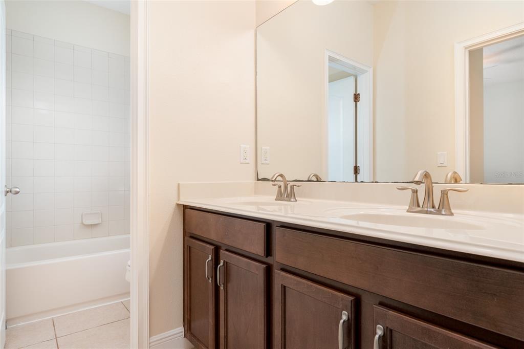 5301 Fishhawk Ridge Drive Lithia, FL 33547 - Photo 46 of 78