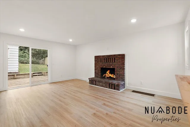 $249,900 | 548 Eastern Avenue Northeast, Grand Rapids, MI 49503