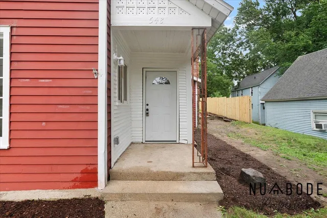 $249,900 | 548 Eastern Avenue Northeast, Grand Rapids, MI 49503