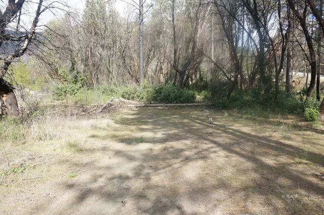 $69,000 | 1600 Lake Road, Junction City, CA 96048