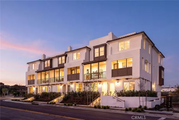 $799,990 | 318 East William Way, La Habra, CA 90631