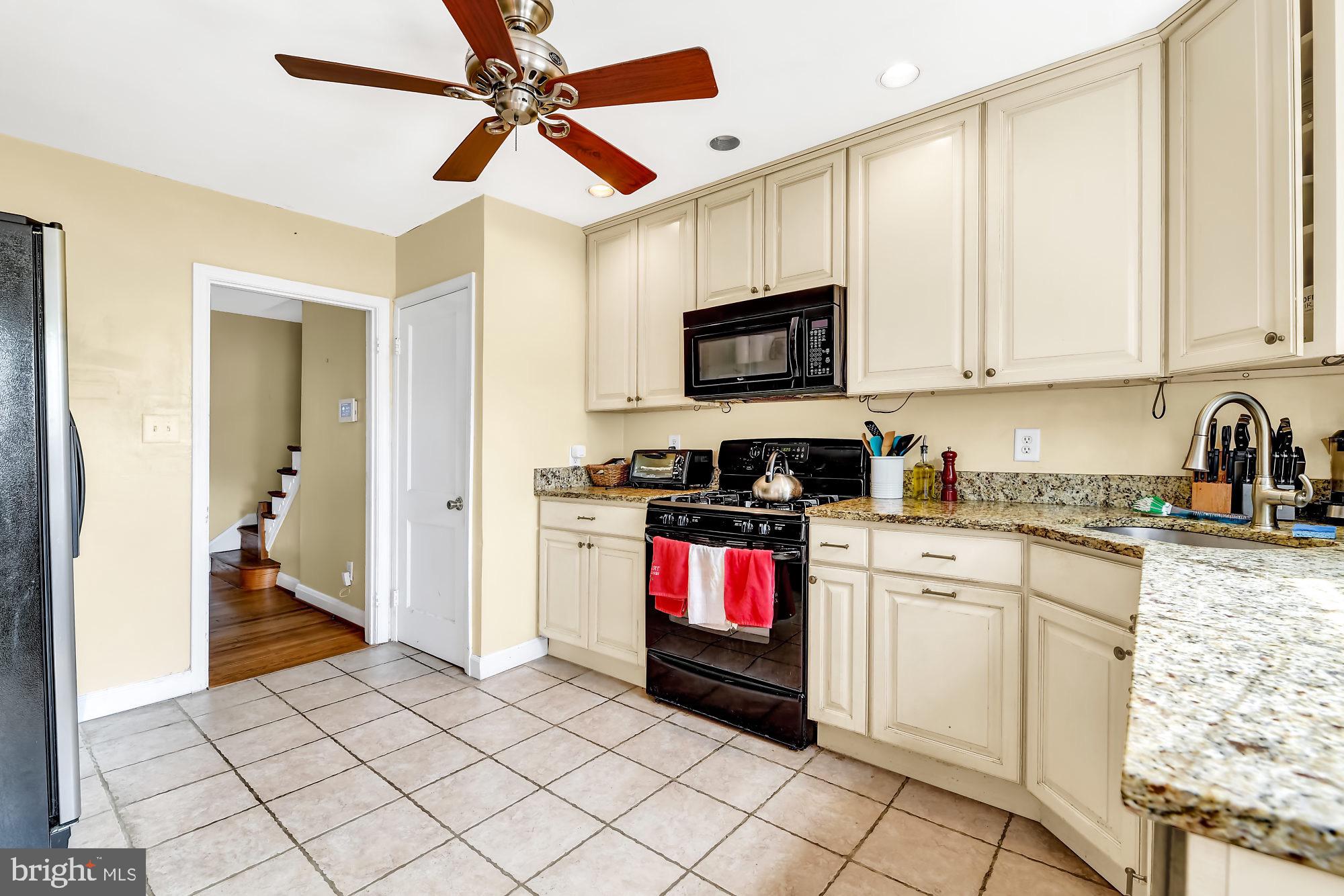 8129 Glen Gary Road Towson, MD 21286 - Photo 11 of 31 Gallery Image 11