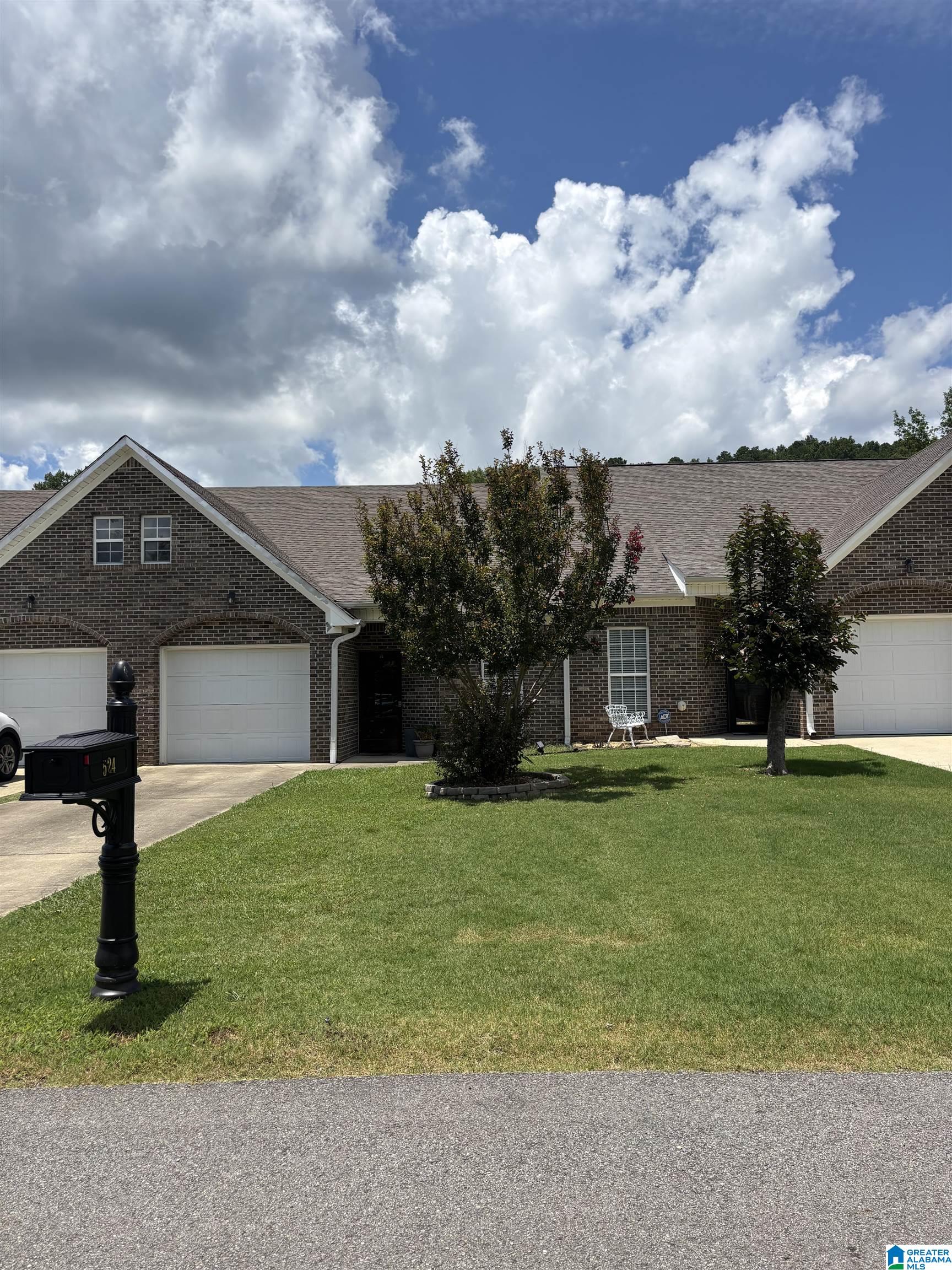 524 5th Avenue Oneonta, AL 35121 - Photo 1 of 1
