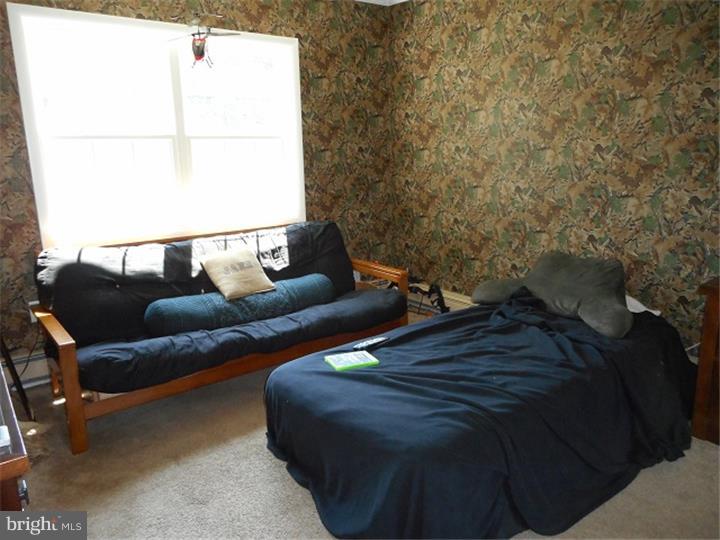 14 Scarlet Oak Road Levittown, PA 19056 - Photo 15 of 17 Bedroom 3