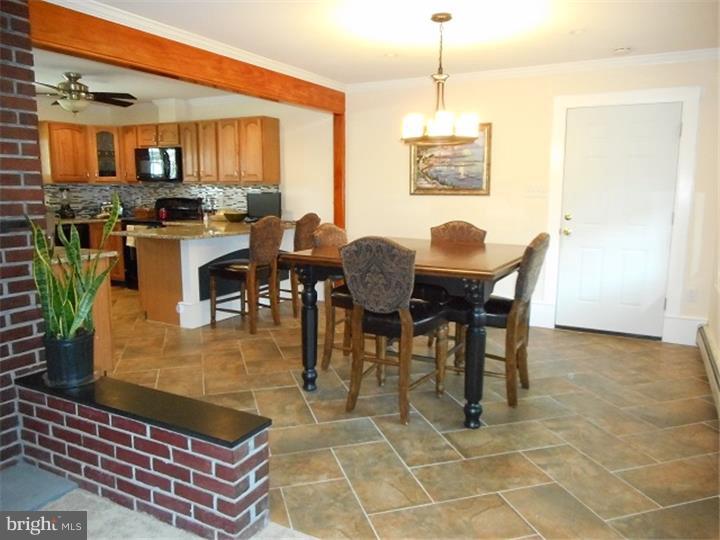 14 Scarlet Oak Road Levittown, PA 19056 - Photo 9 of 17 Dining Room