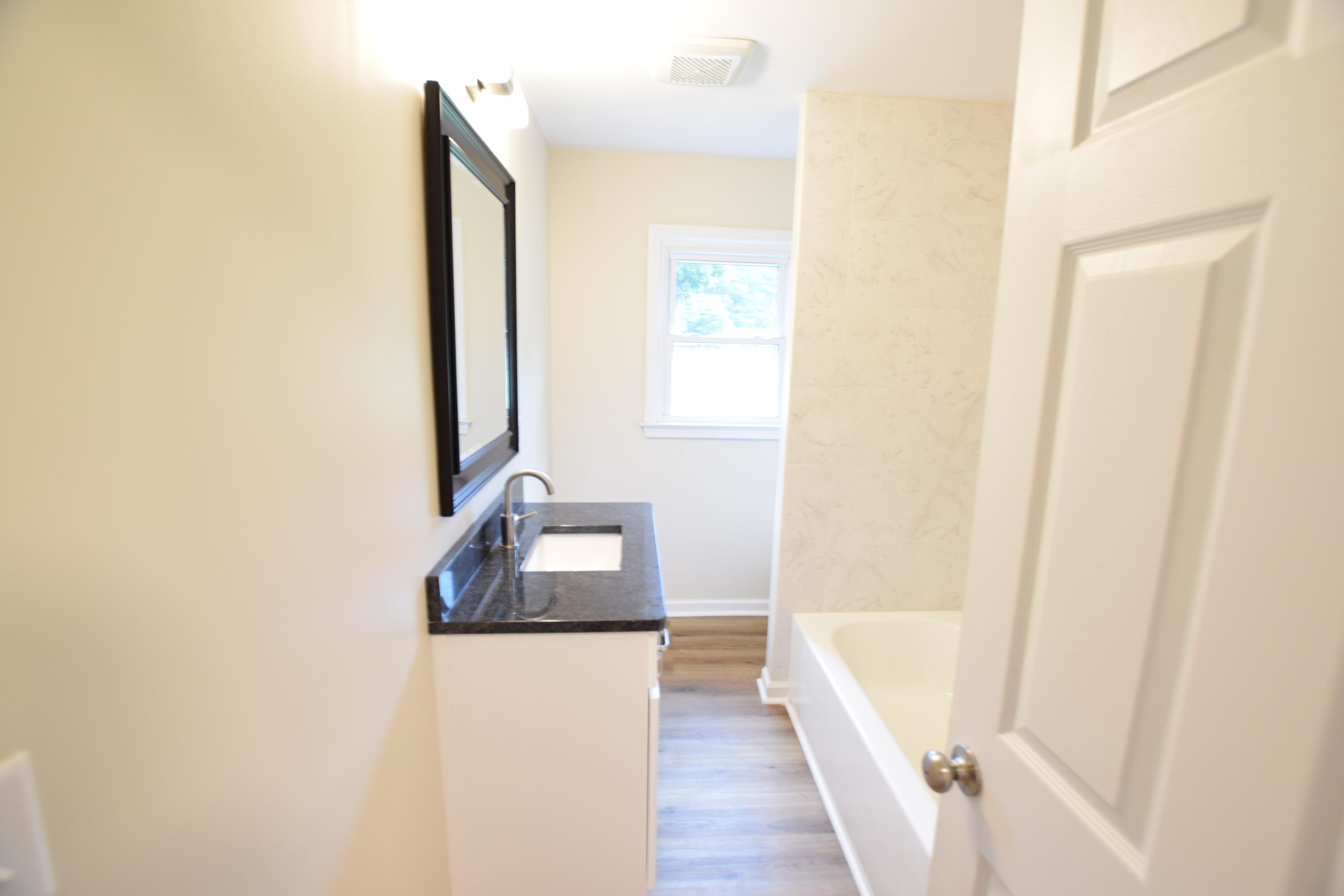 309 Browntown Road Chattanooga, TN 37415 - Photo 6 of 12 DSC_0492
